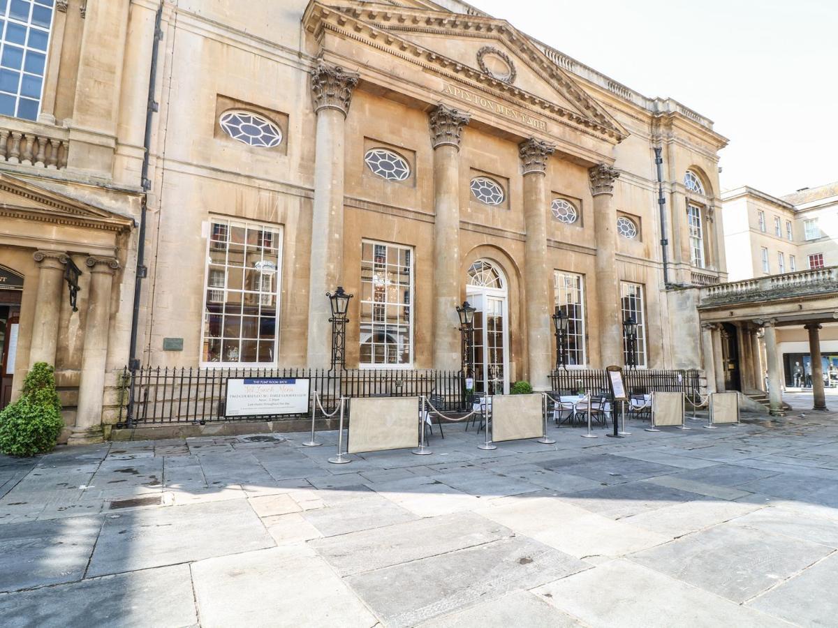 Villa 33 Crescent Gardens Bath Exterior foto